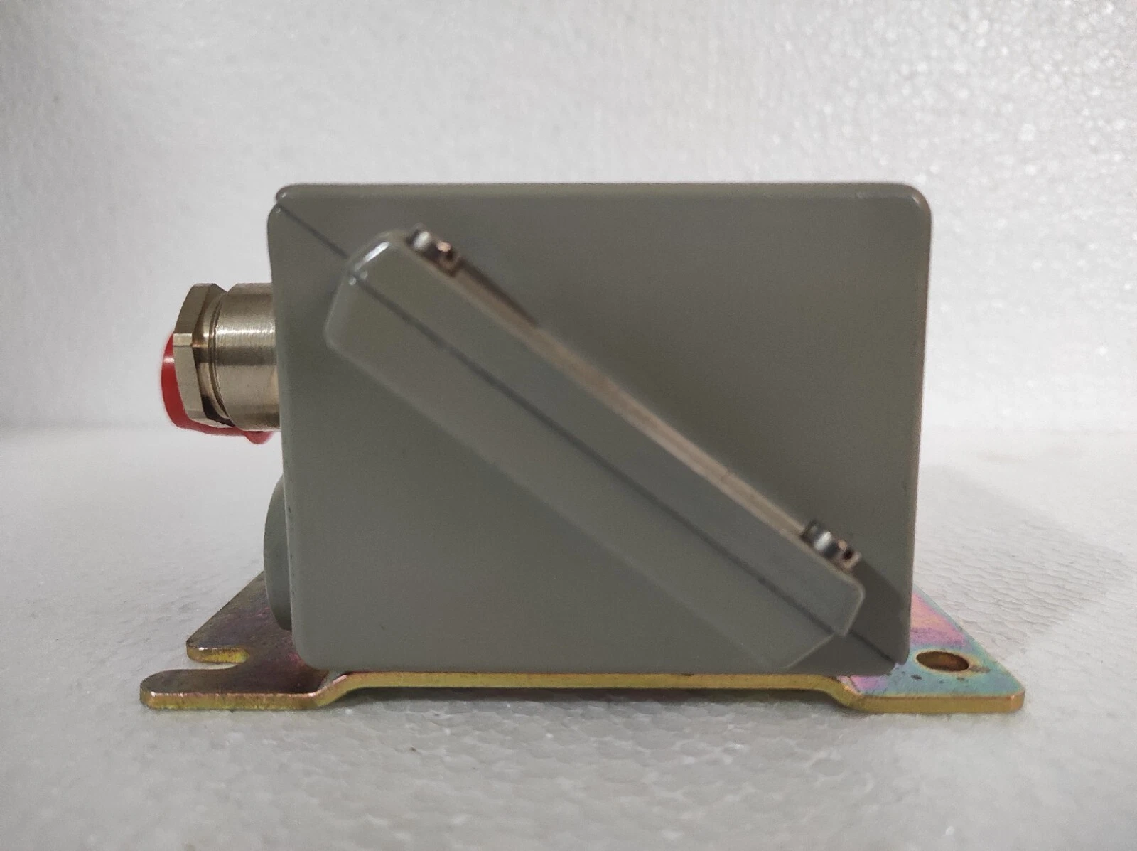 admin/uploads/uploads/danfoss emp 2 pressure transmitter_2.webp